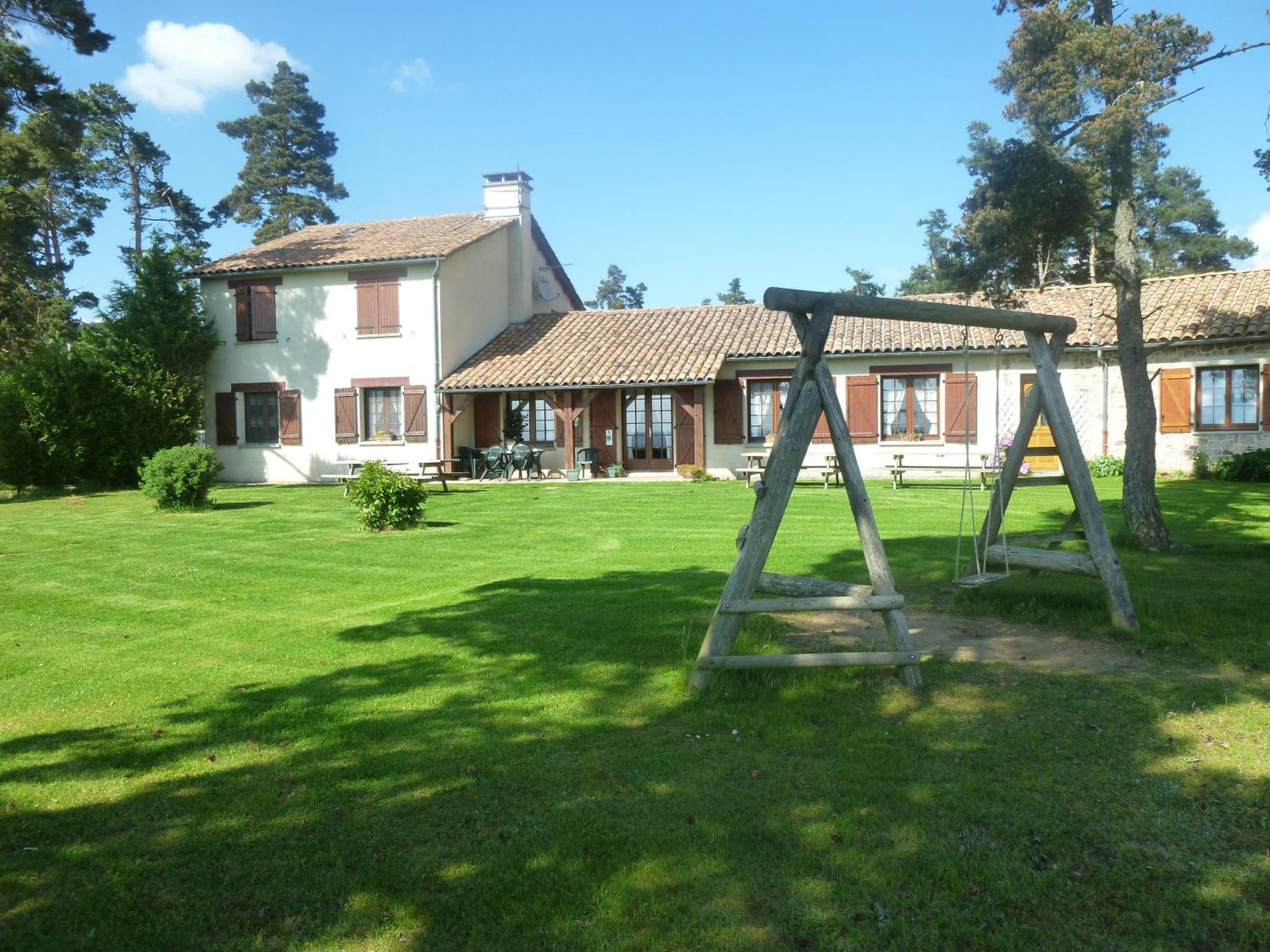 Auberge Les Volpilieres Ruynes-en-Margeride Zewnętrze zdjęcie