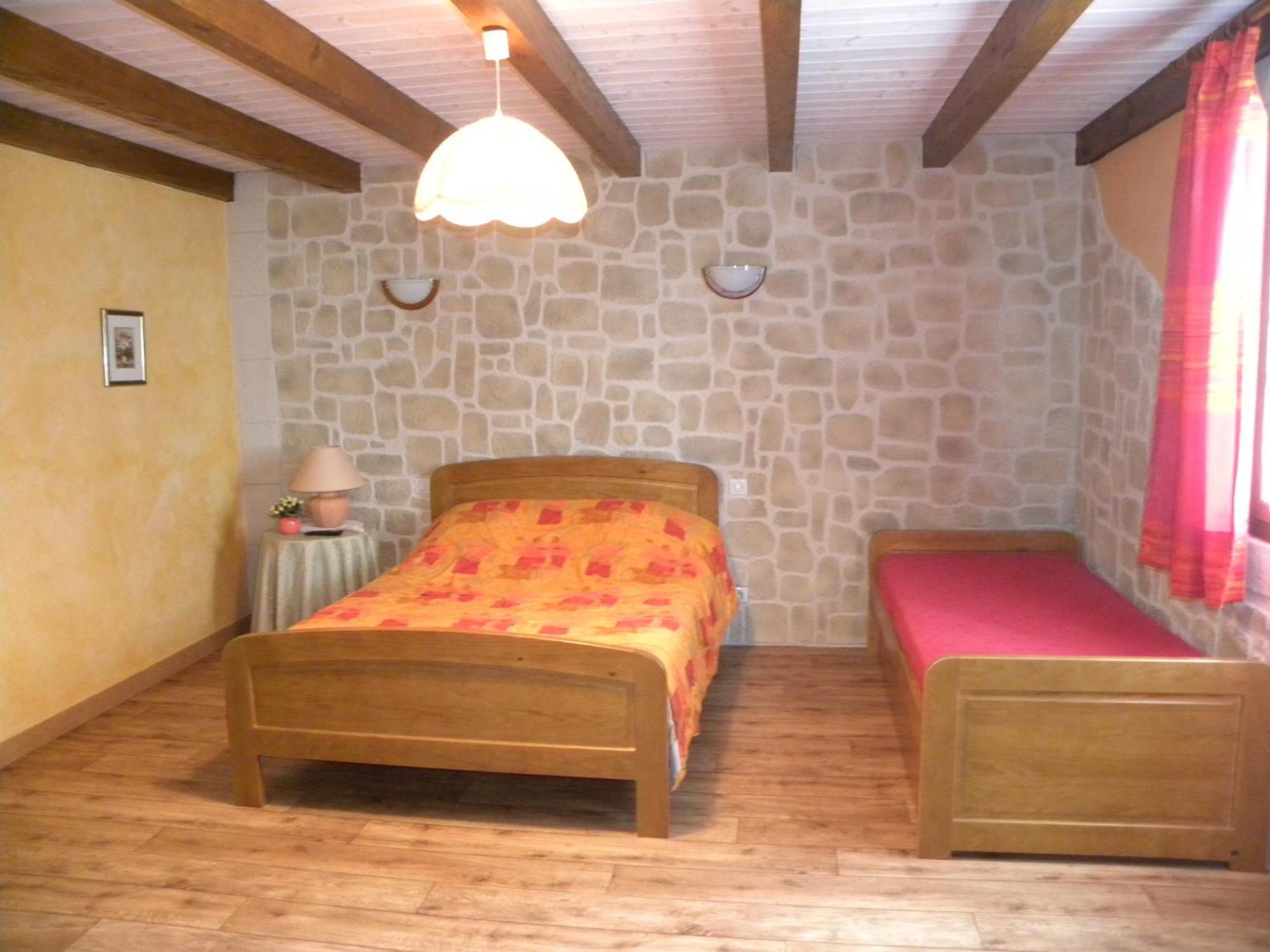 Auberge Les Volpilieres Ruynes-en-Margeride Zewnętrze zdjęcie